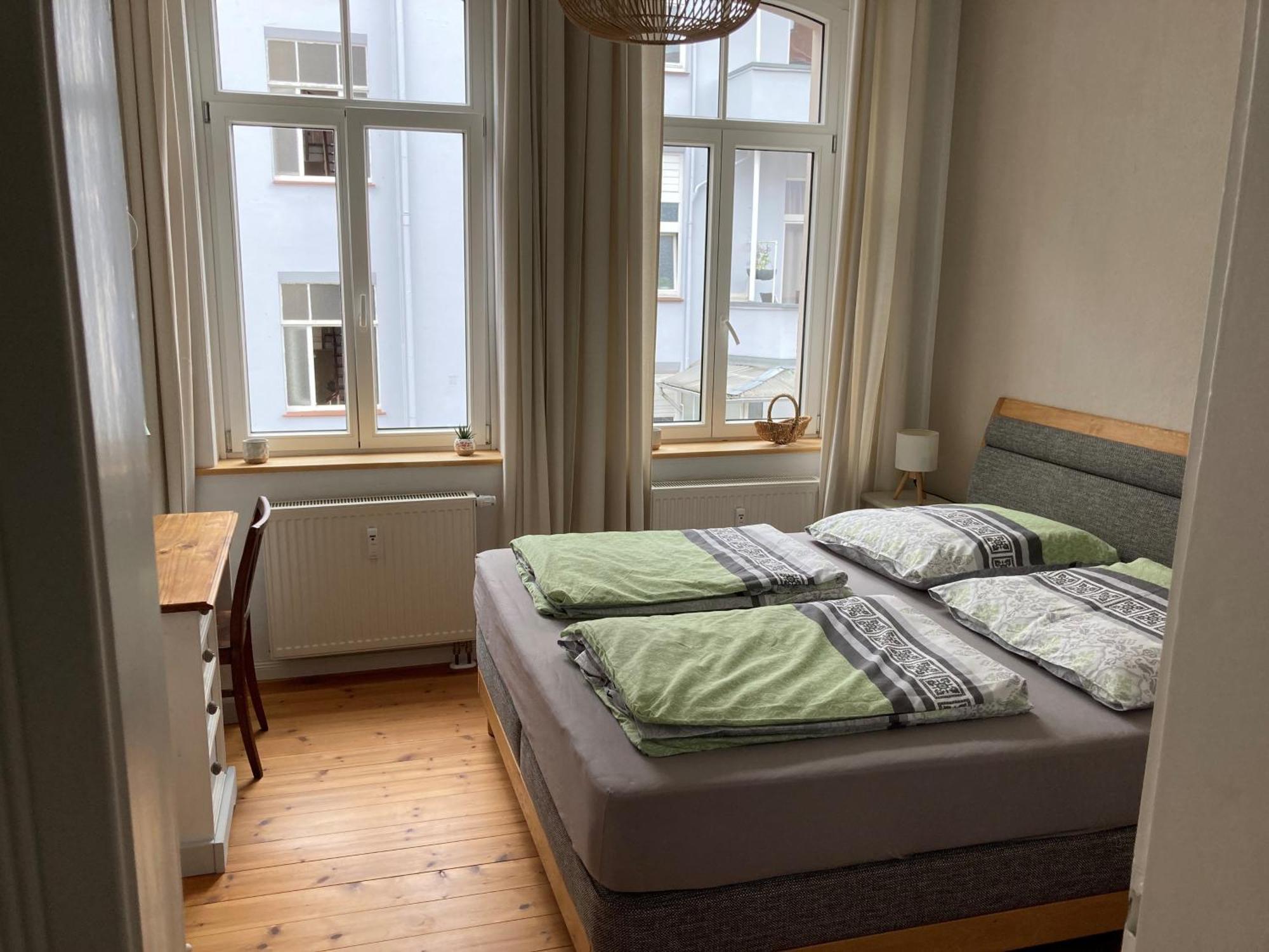 Apartment Suite-dreams - List